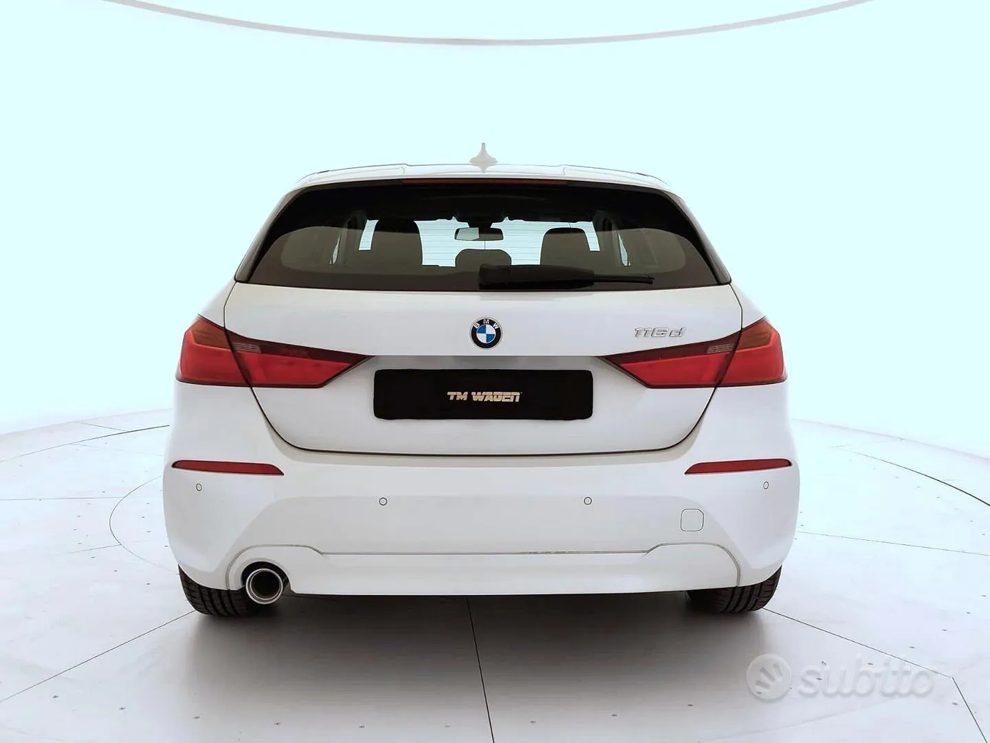 BMW 1 Series 2023 photo 5