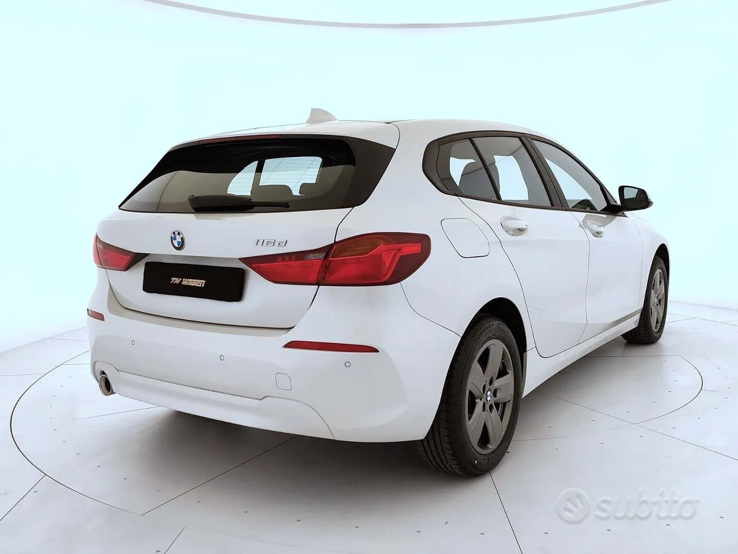BMW 1 Series 2023 photo 4