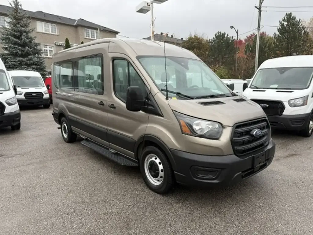 Ford Transit Passenger Wagon 2020 photo 4