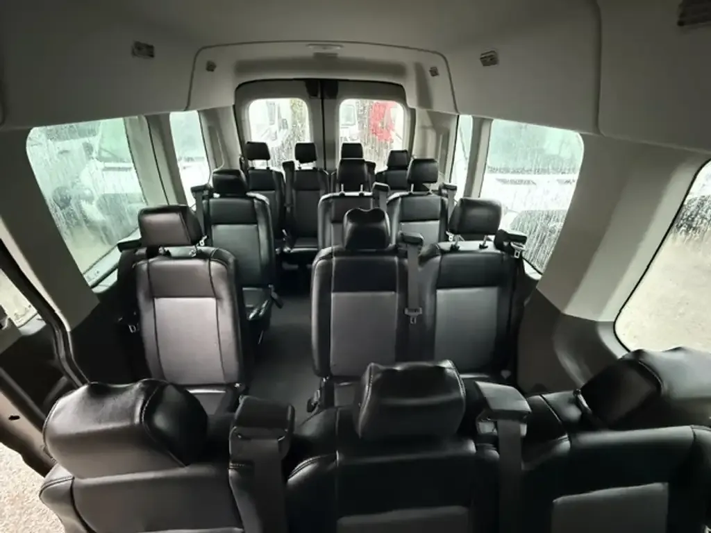 Ford Transit Passenger Wagon 2020 photo 5