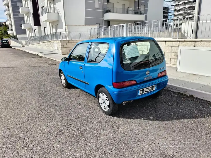 Fiat 600 2004 photo 2