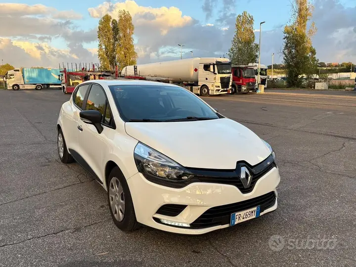 Renault Clio 2018 photo 3