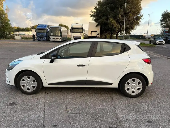 Renault Clio 2018 photo 5