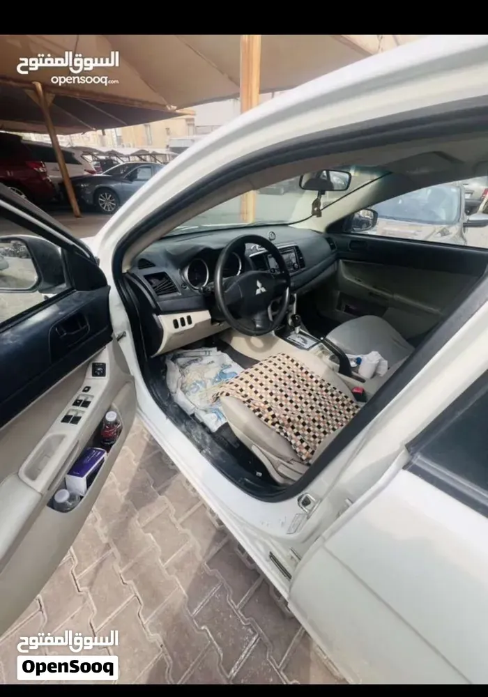 Mitsubishi Lancer 2016 photo 2