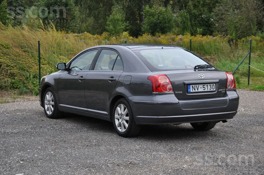 Toyota Avensis 2006 photo 4