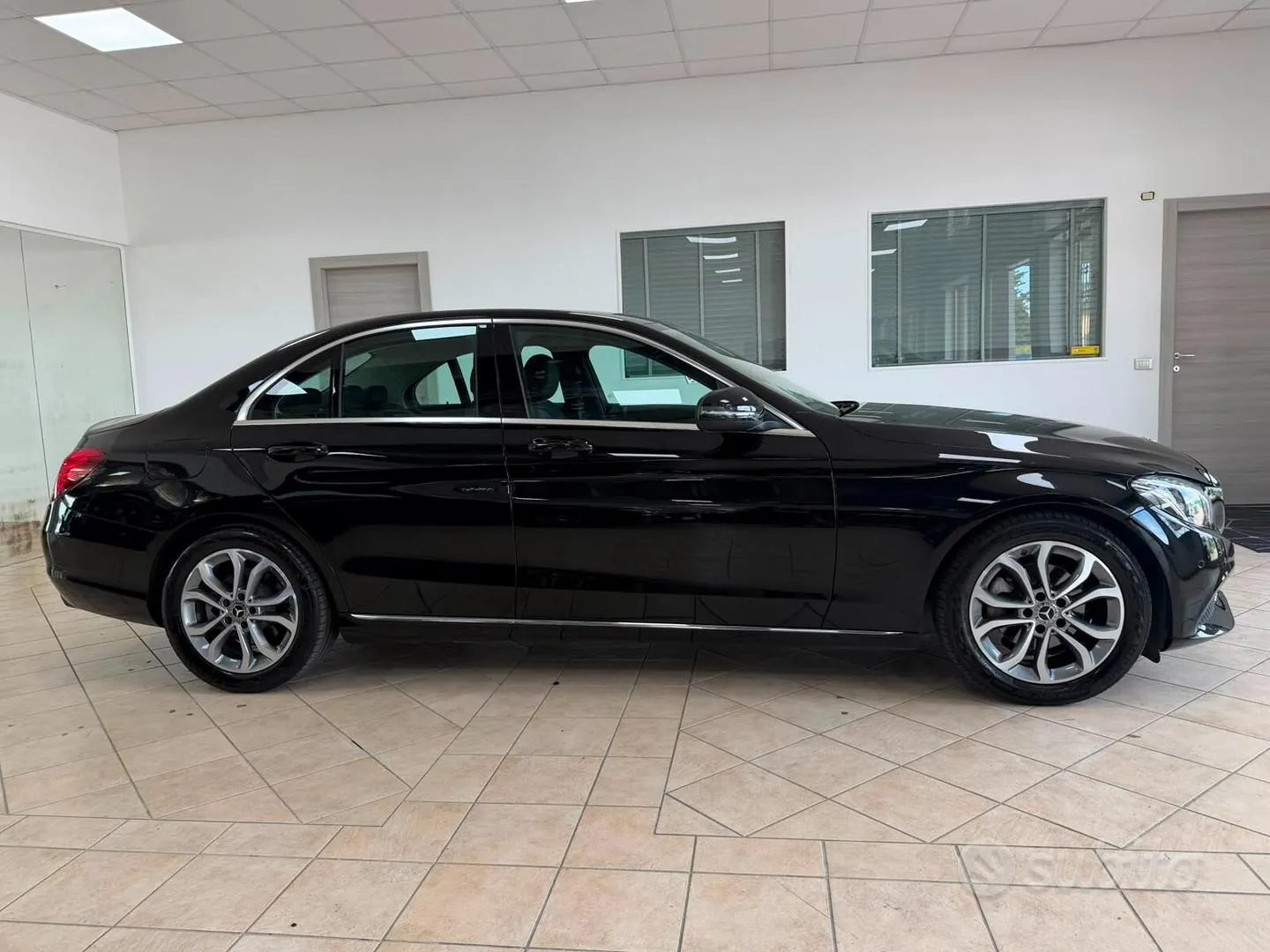 Mercedes-Benz C 200 D 2019 photo 4