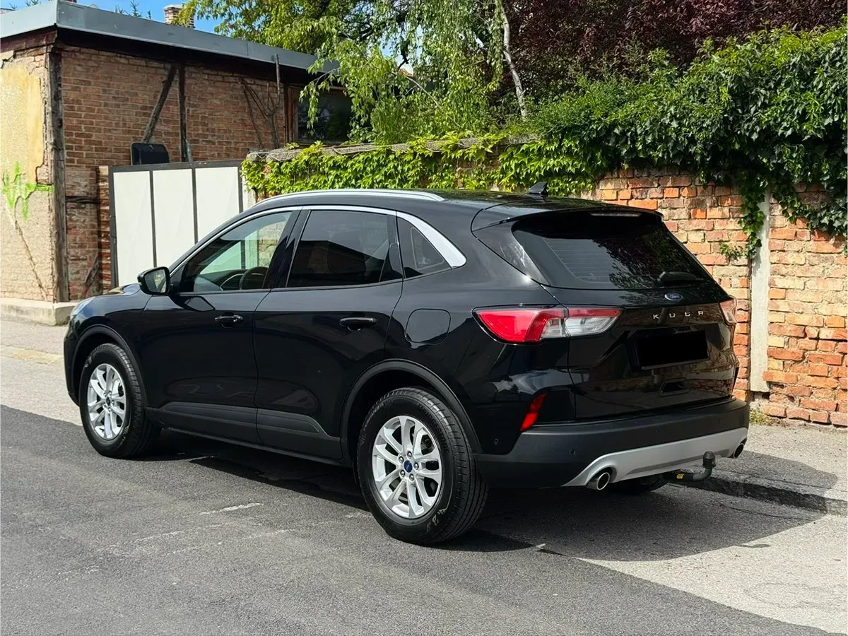 Ford Kuga 2022 photo 3