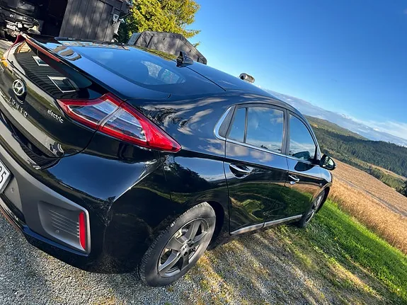 Hyundai Ioniq 2019 photo 3