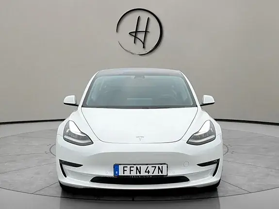 Tesla Model 3 2021 photo 3