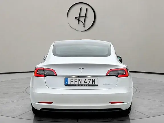 Tesla Model 3 2021 photo 4