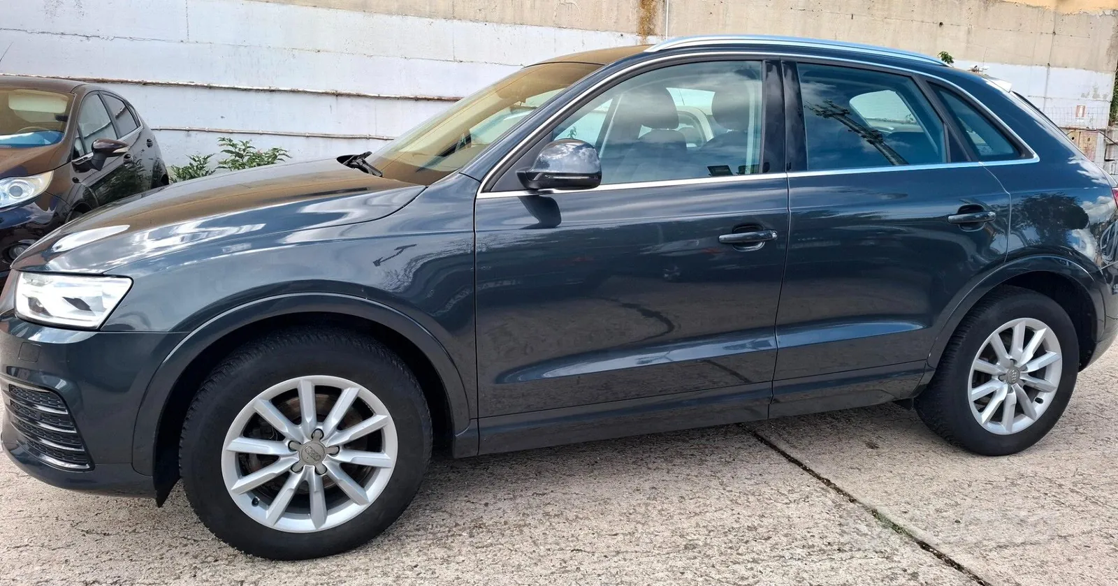 Audi Q3 2018 photo 3
