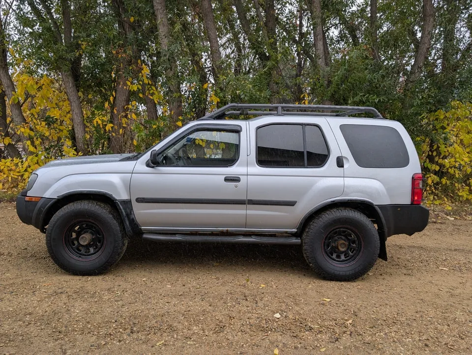 Nissan Xterra 2002 photo 2