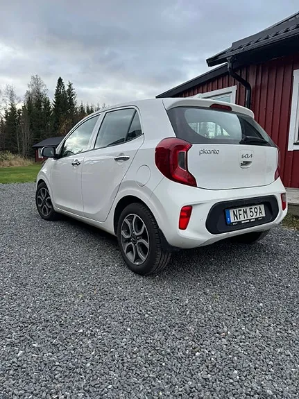 Kia Picanto 2023 photo 4