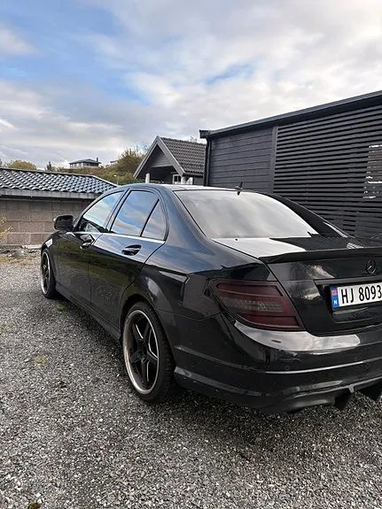 Mercedes-Benz C220 D 2007 photo 5