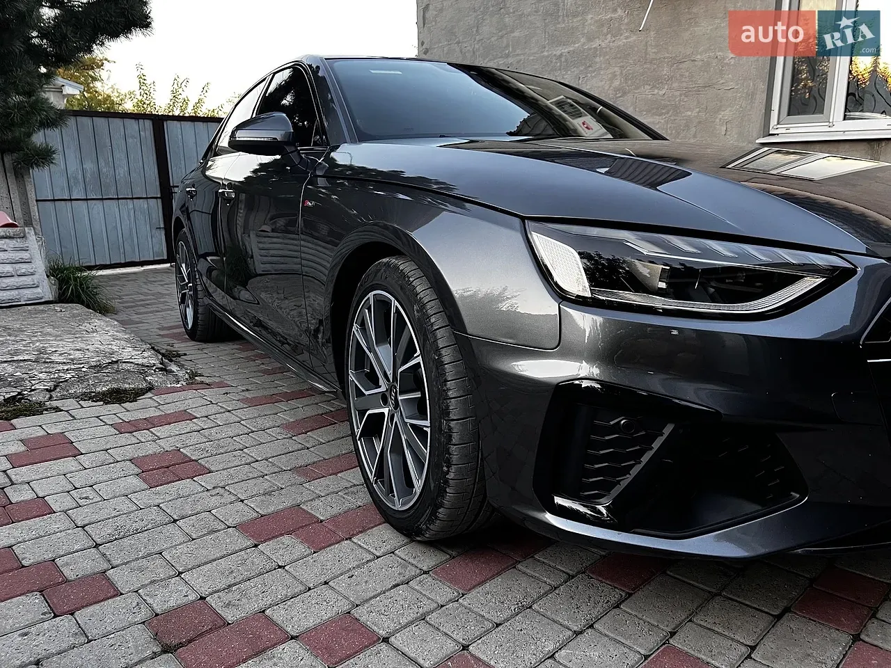 Audi A4 2019 photo 5