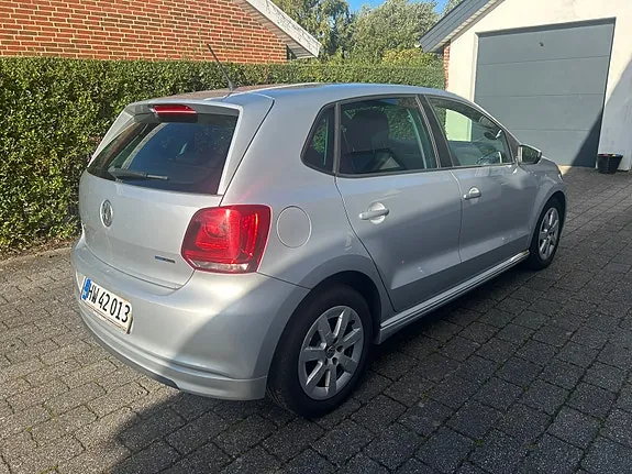 Volkswagen Polo 2012 photo 5