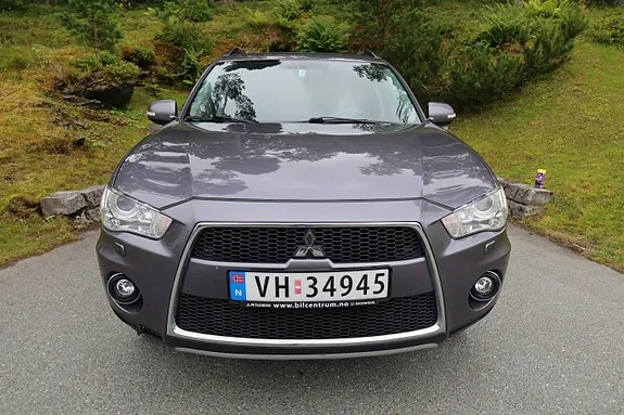 Mitsubishi Outlander 2011 photo 5