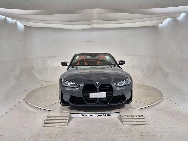 BMW Serie 4 M4 2023 photo 3