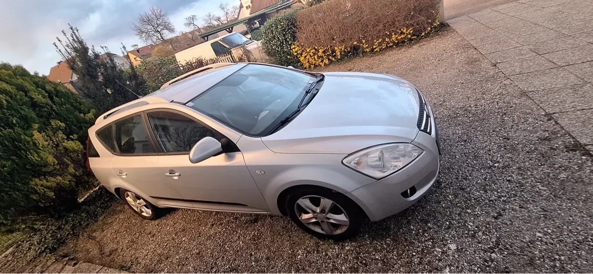 Kia Ceed 2008 photo 2