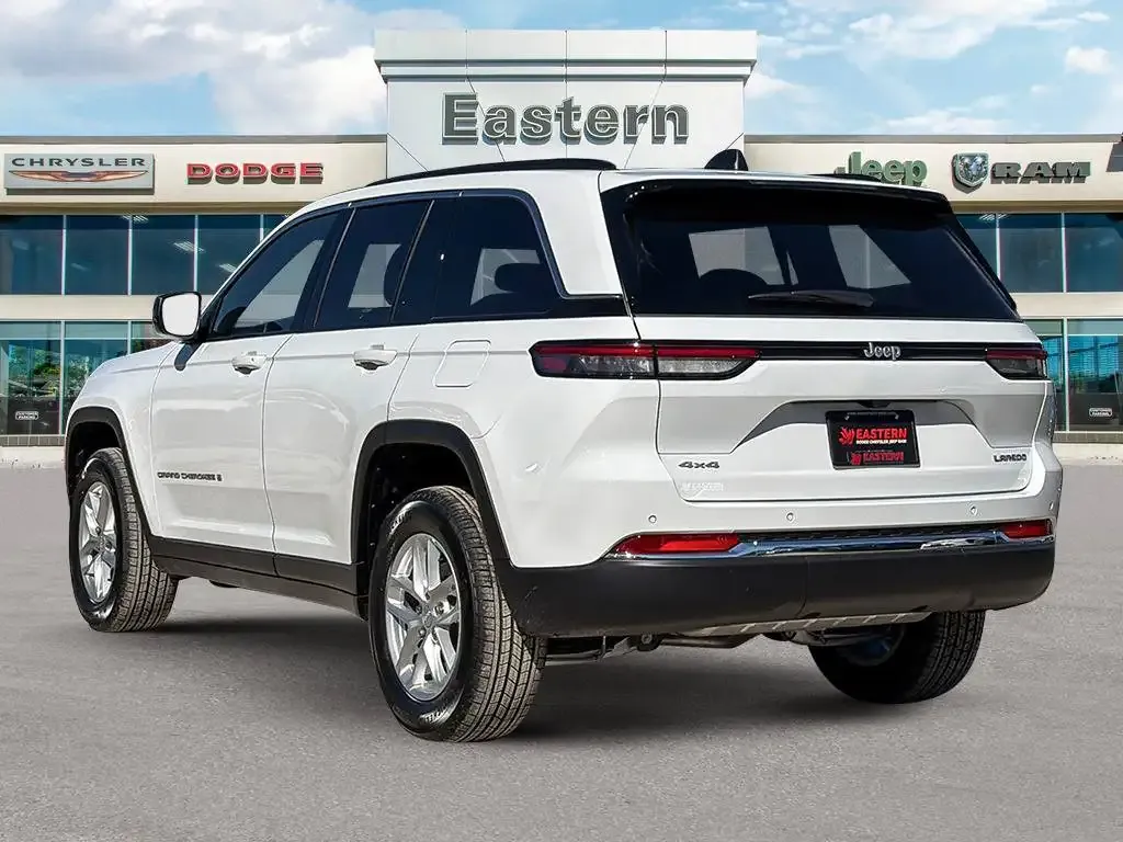 Jeep Grand Cherokee 2026 photo 3