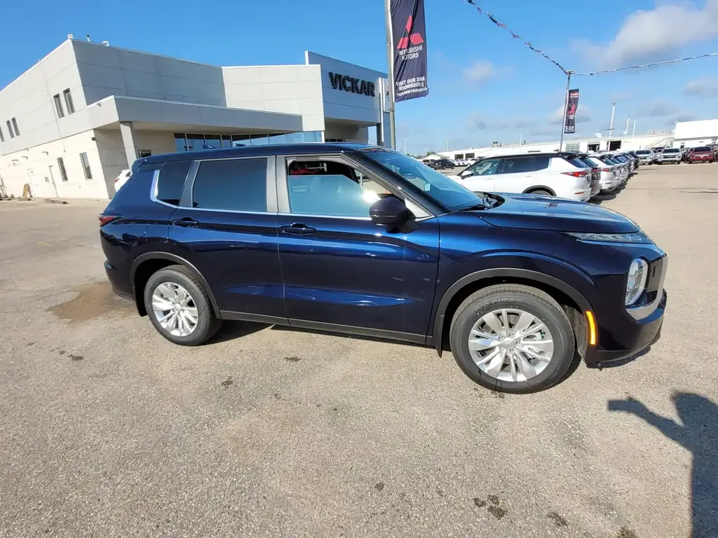 Mitsubishi Outlander 2026 photo 4