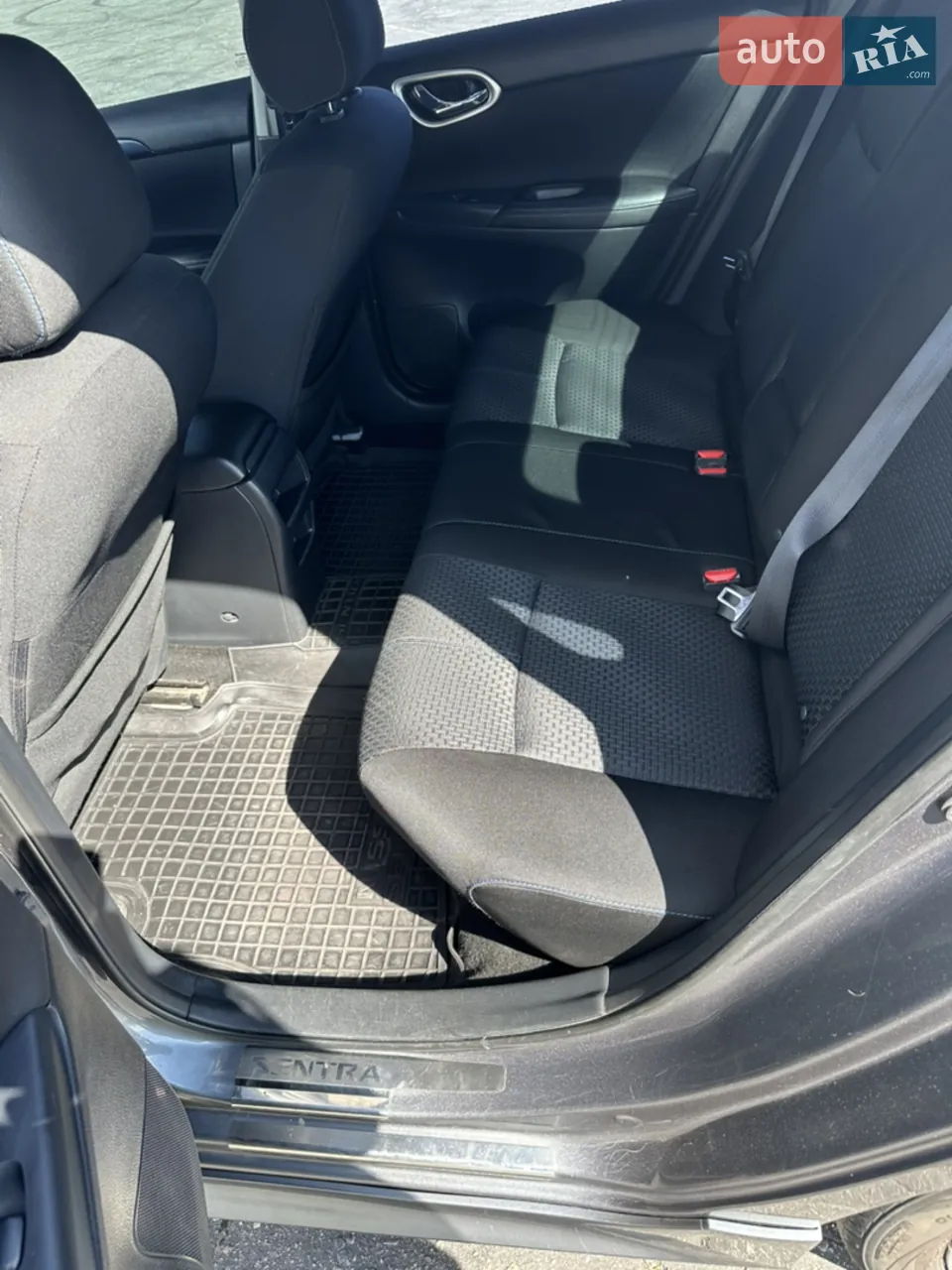 Nissan Sentra 2016 photo 4