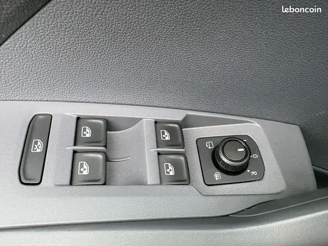 Volkswagen T-Cross 2019 photo 3