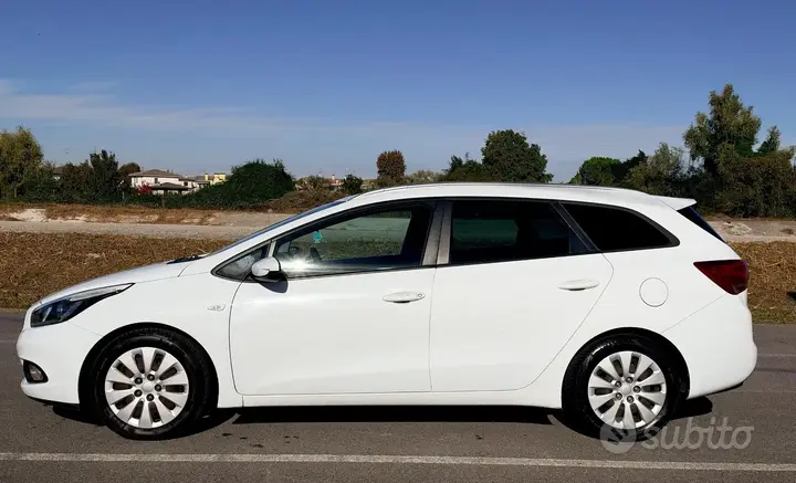 Kia Ceed 2015 photo 4