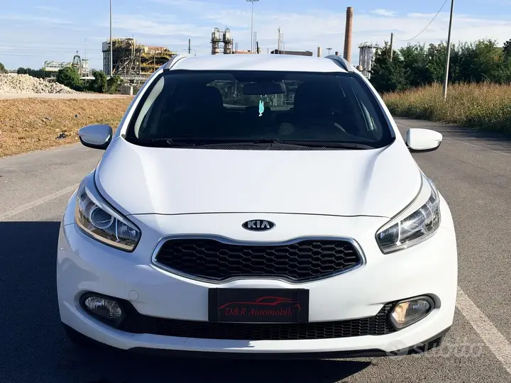 Kia Ceed 2015 photo 2