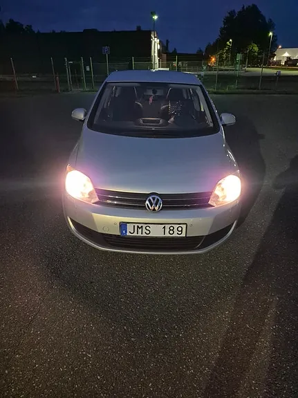Volkswagen Golf Plus 2010 photo 2