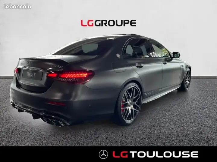 Mercedes-Benz E-Class 2025 photo 5