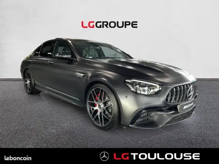 Mercedes-Benz E-Class 2025 photo 3