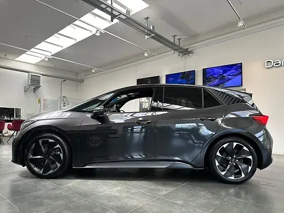 Cupra Born 2023 photo 4