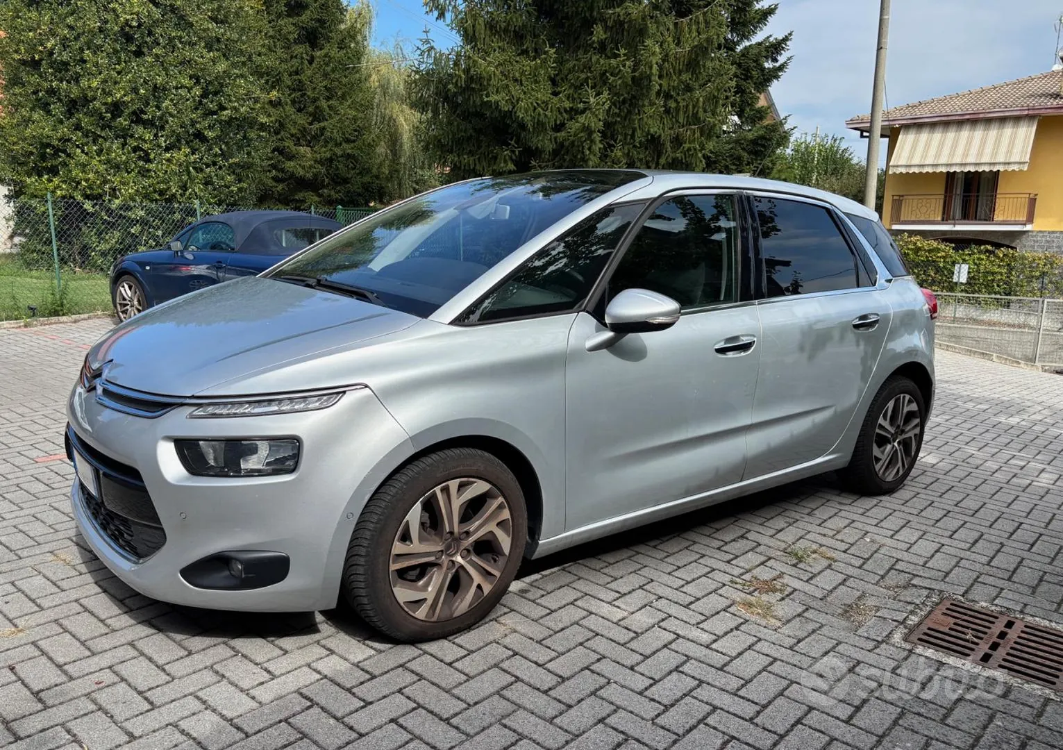 Citroen C4 Picasso 2013 photo 2
