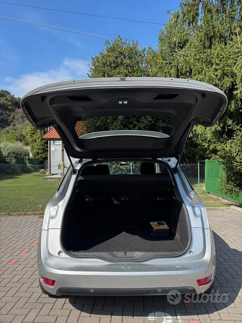 Citroen C4 Picasso 2013 photo 4