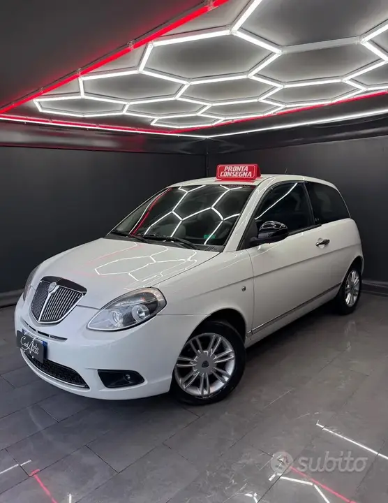 Lancia Ypsilon 2012 photo 4