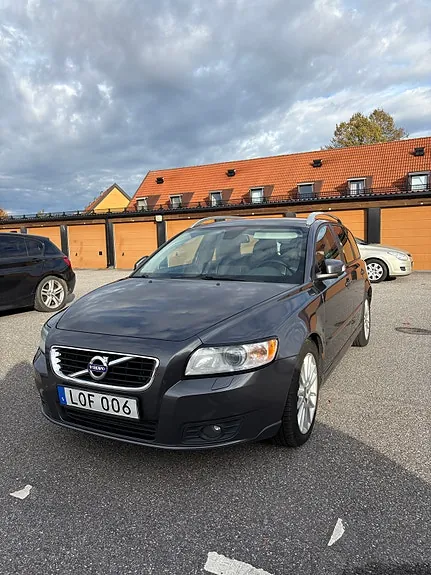 Volvo V50