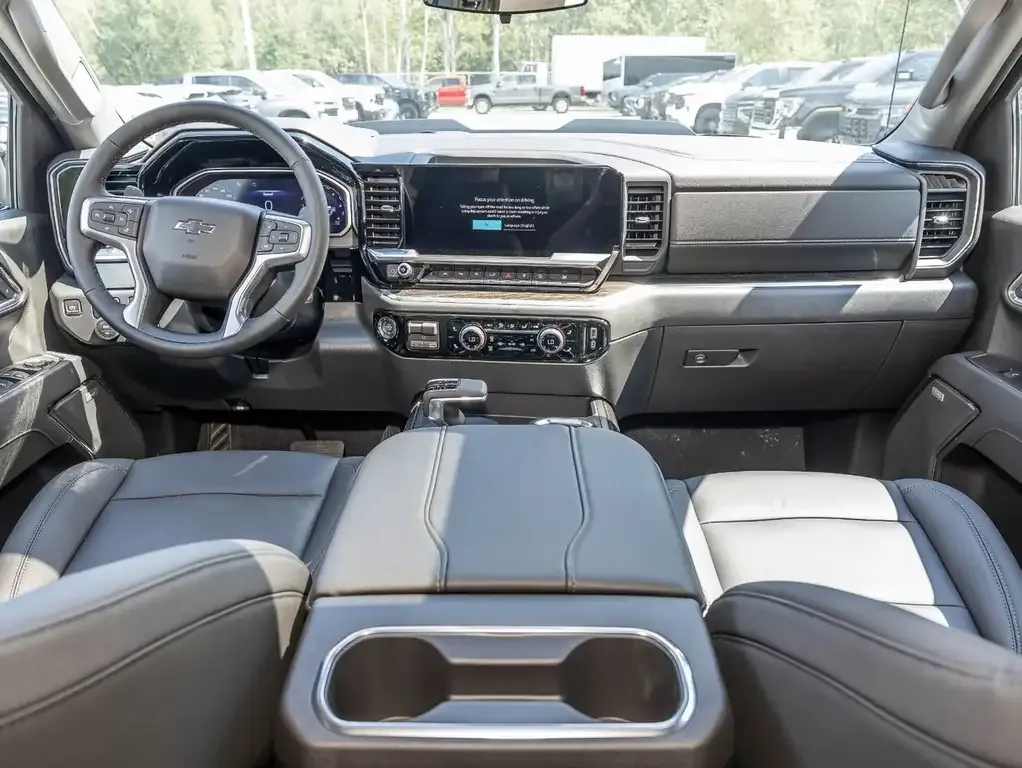 Chevrolet Silverado 1500 2026 photo 3