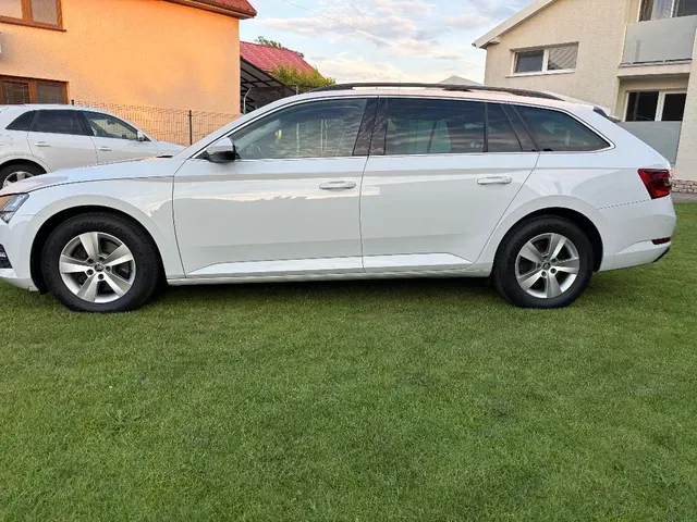 Skoda Superb Combi