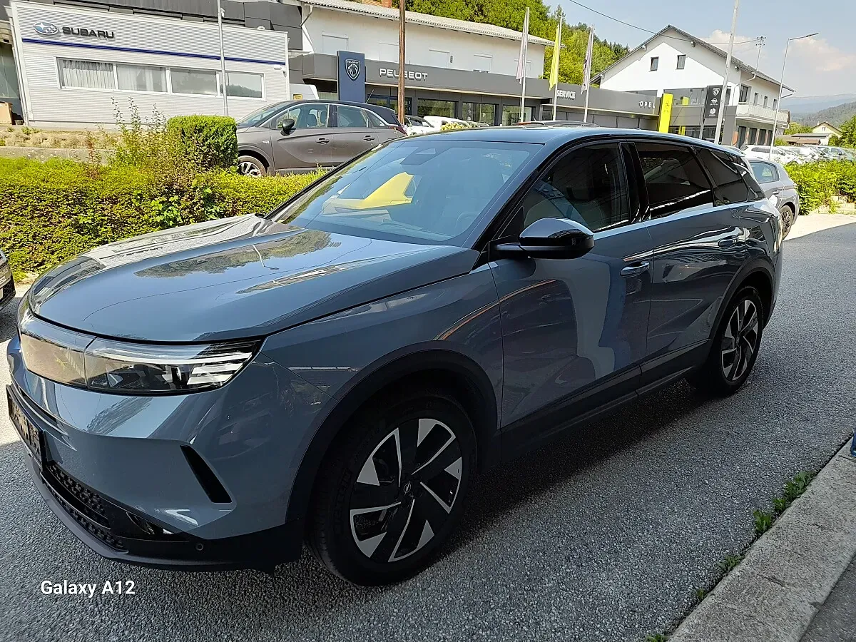 Opel Grandland 2025 photo 2