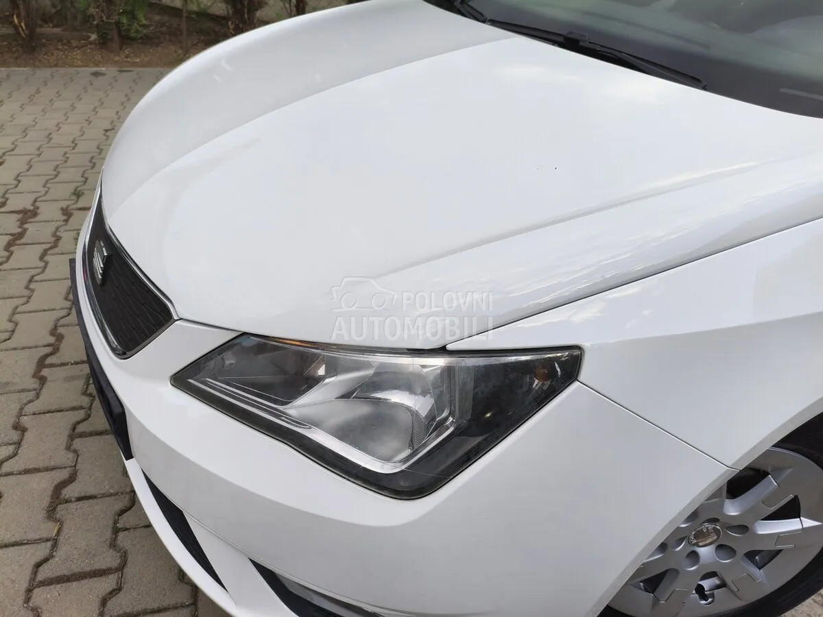 Seat Ibiza 2013 photo 2