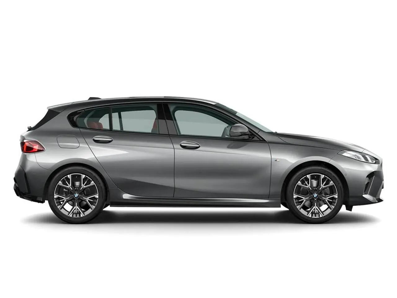 BMW 1 Series photo 2