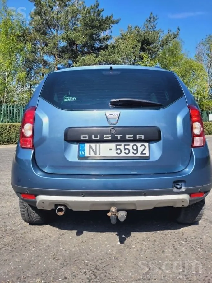 Dacia Duster 2011 photo 4