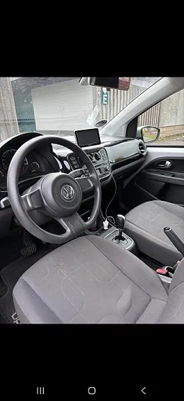 Volkswagen Up 2013 photo 2