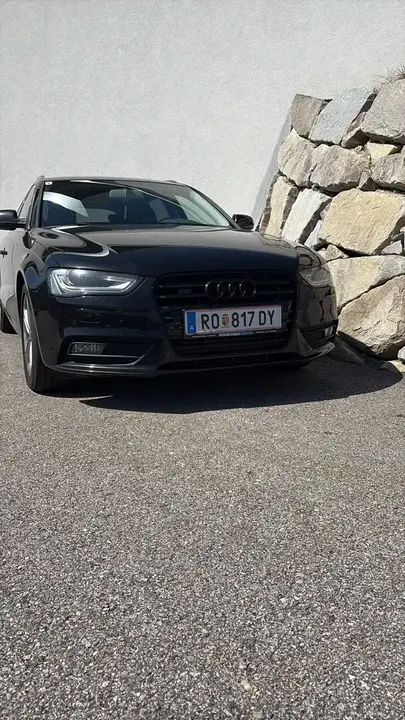 Audi A4 2013 photo 3