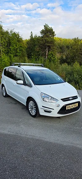 Ford S-Max 2014 photo 2