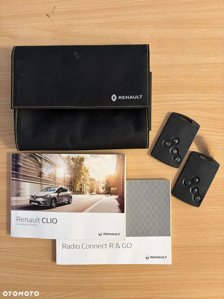 Renault Clio 2018 photo 2