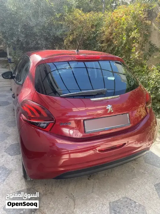 Peugeot 208 2016 photo 4
