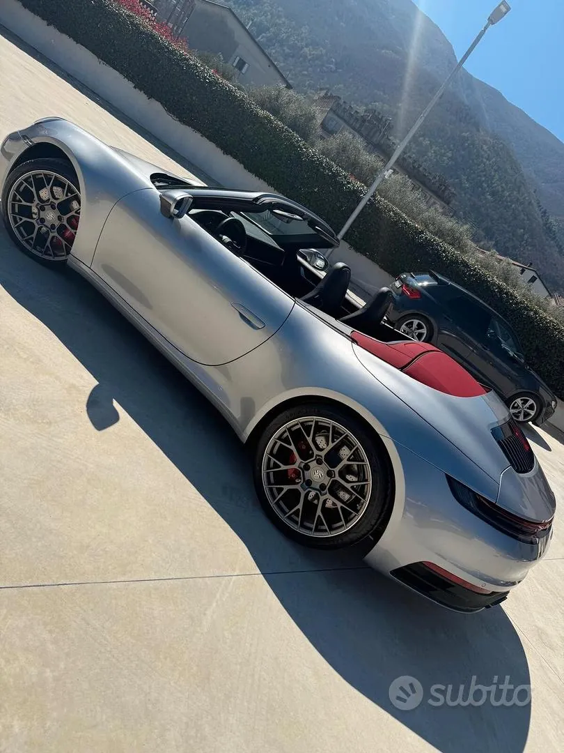 Porsche 911 Carrera 4S 2020 photo 3