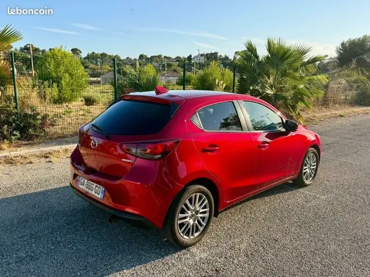 Mazda 2 2021 photo 3